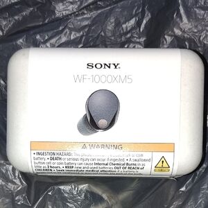 NEW - Sony WF-1000XM5 Earbuds in Black